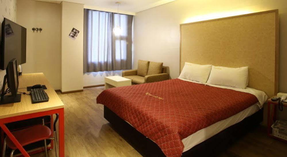 K City Hotel Seoel Buitenkant foto
